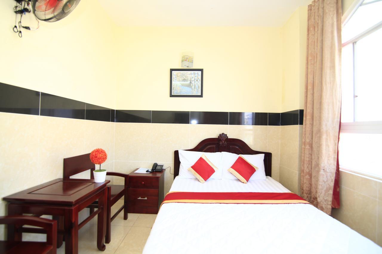 Truong Giang Hotel Хошимін Екстер'єр фото
