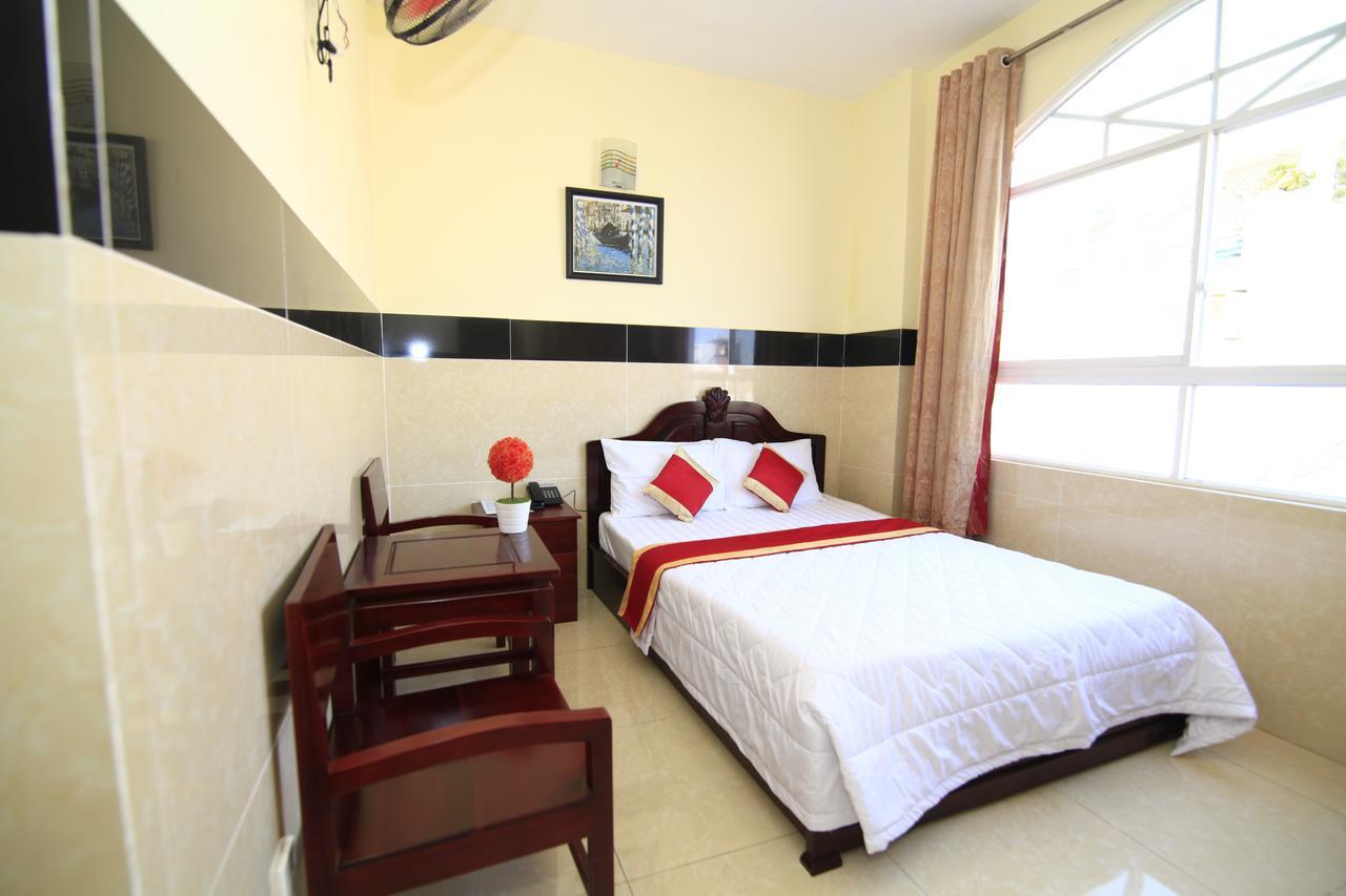 Truong Giang Hotel Хошимін Екстер'єр фото