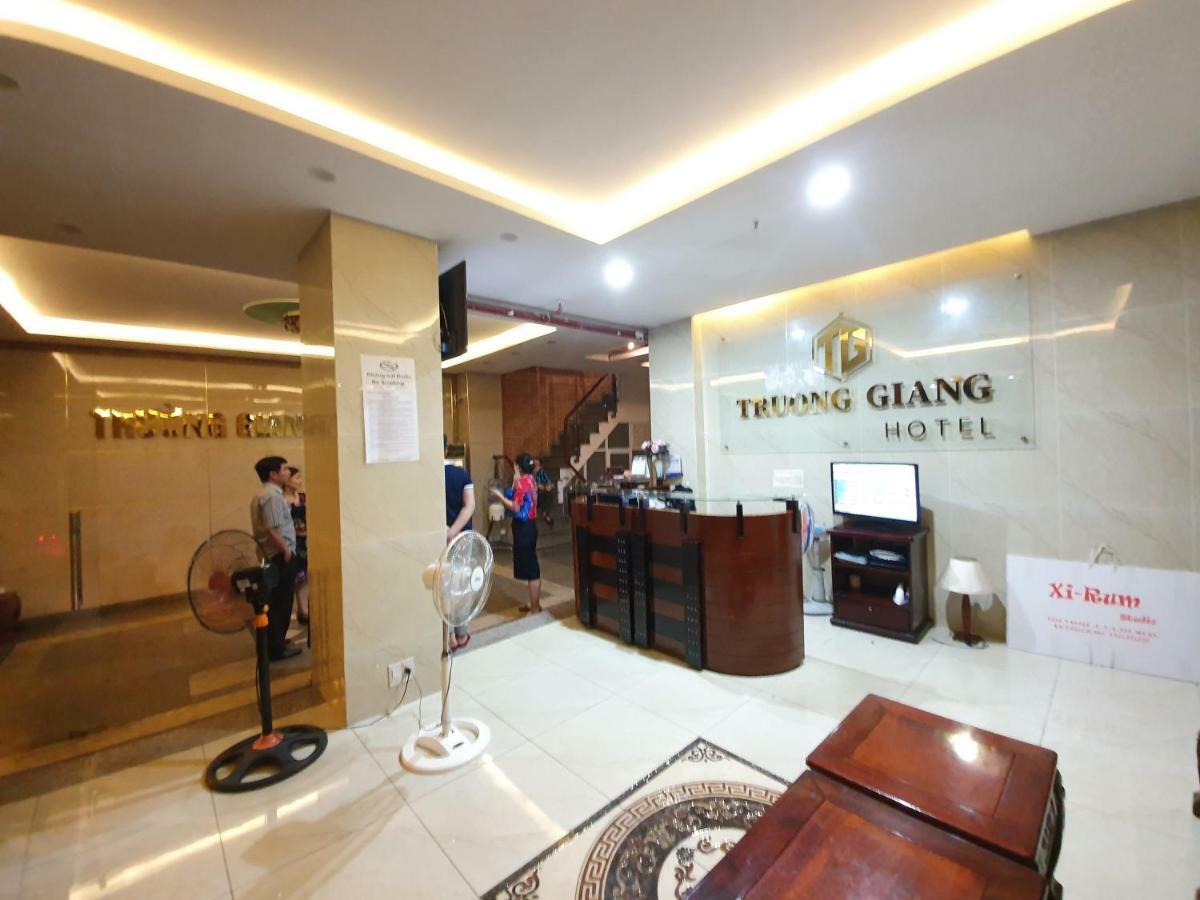 Truong Giang Hotel Хошимін Екстер'єр фото